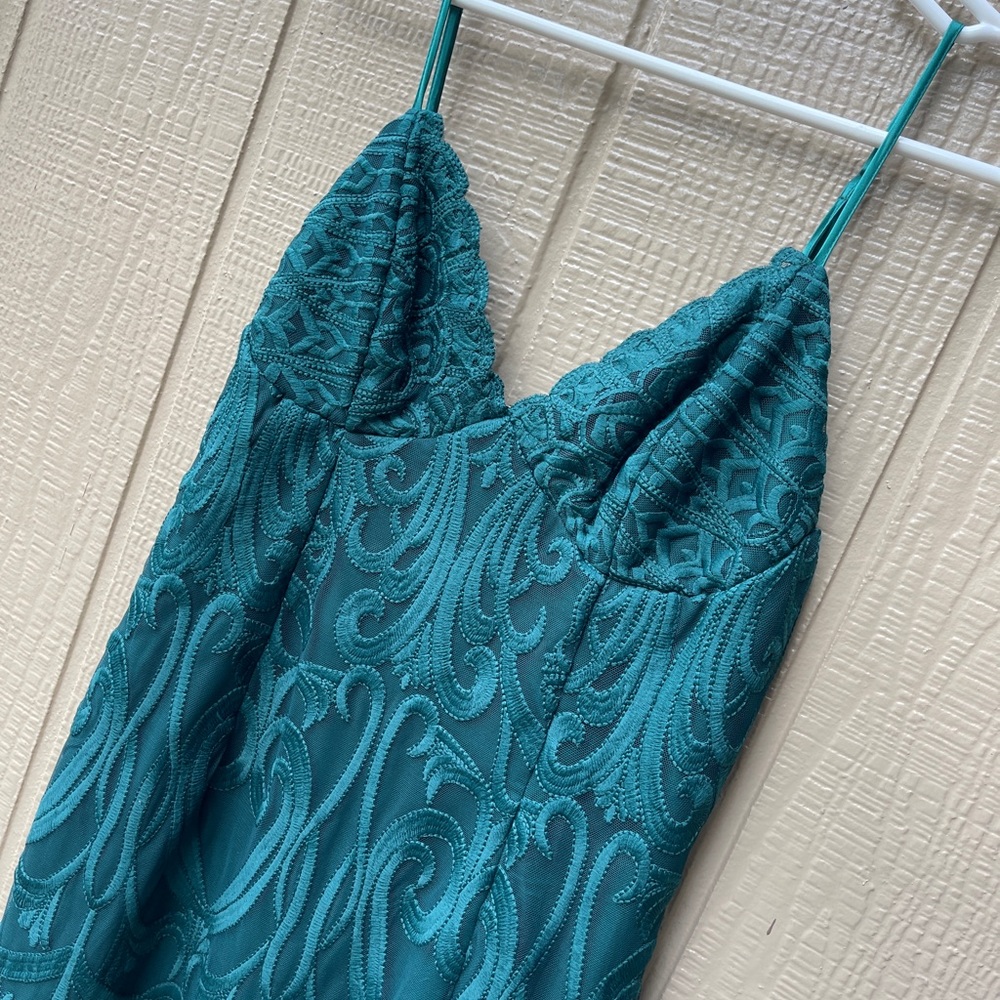 NWT Bardot Gia Lace Pencil Dress in Forest size 8